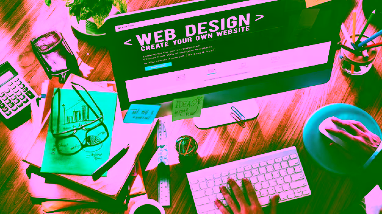 businessman-communicaiton-connected-devices-concept_53876-7278